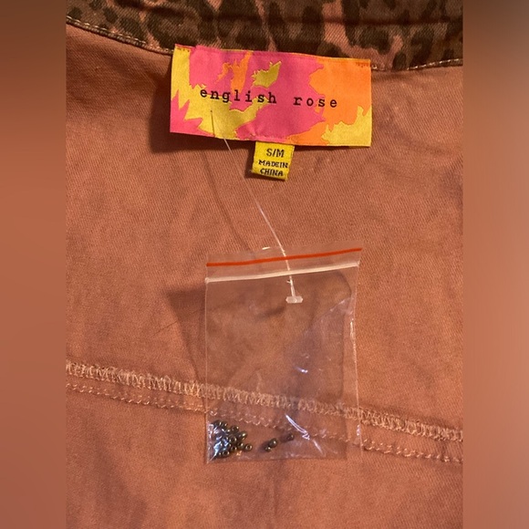 English Rose Leopard Print Denim Jacket - Picture 11 of 12